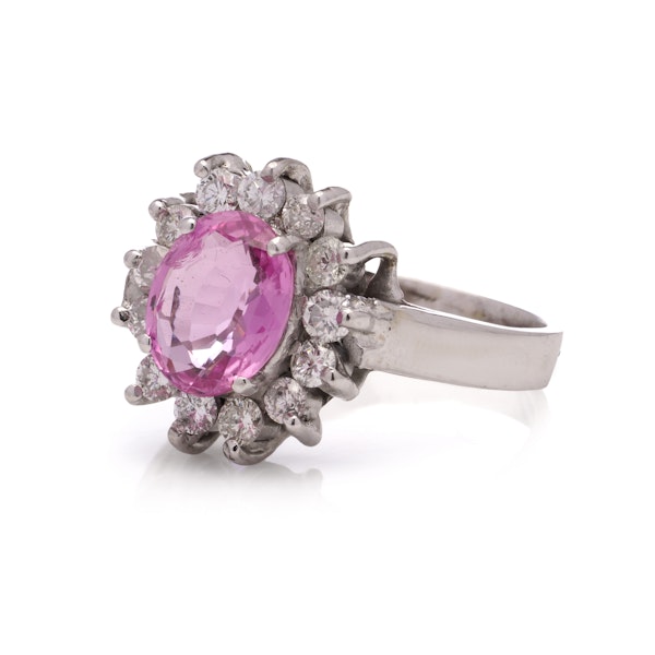 18kt white gold pink sapphire and diamond cluster ring. - image 4