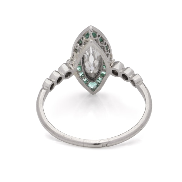 Art Deco platinum ring with marquise-shaped central diamond ring - image 2