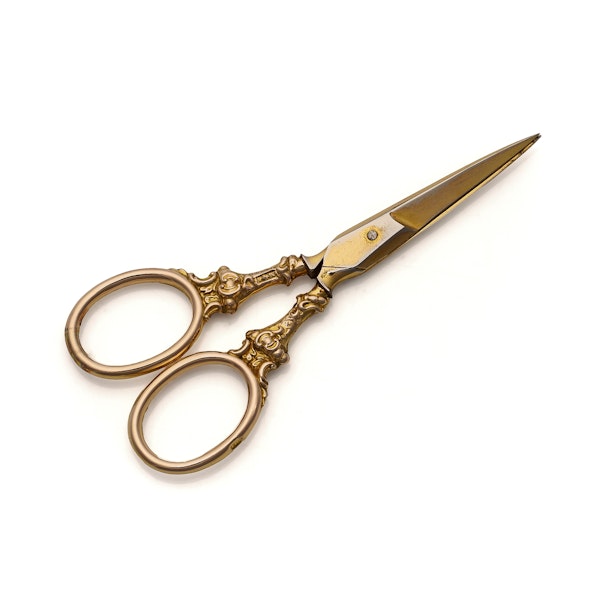 Antique Victorian 9kt gold scissors - image 2