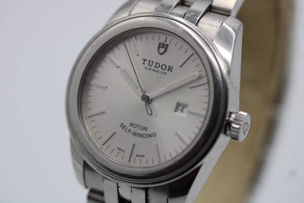 Tudor Glamour Date 53000 Full Set 2018 - image 7