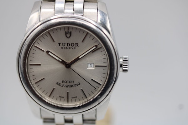 Tudor Glamour Date 53000 Full Set 2018 - image 9