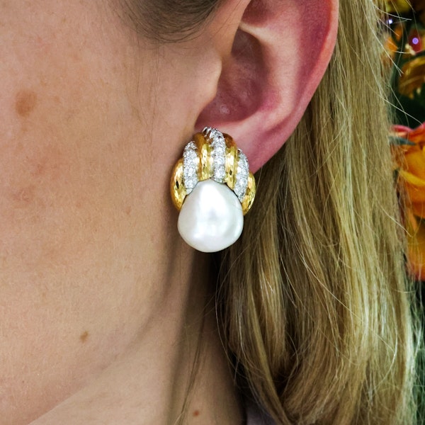 Vintage David Webb Pearl, Diamond and Gold Earrings, 1.00ct, Circa 1980 - image 2