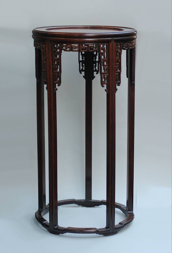 Chinese hardwood circular carved stand, late Qing dynasty, 19th century - image 1