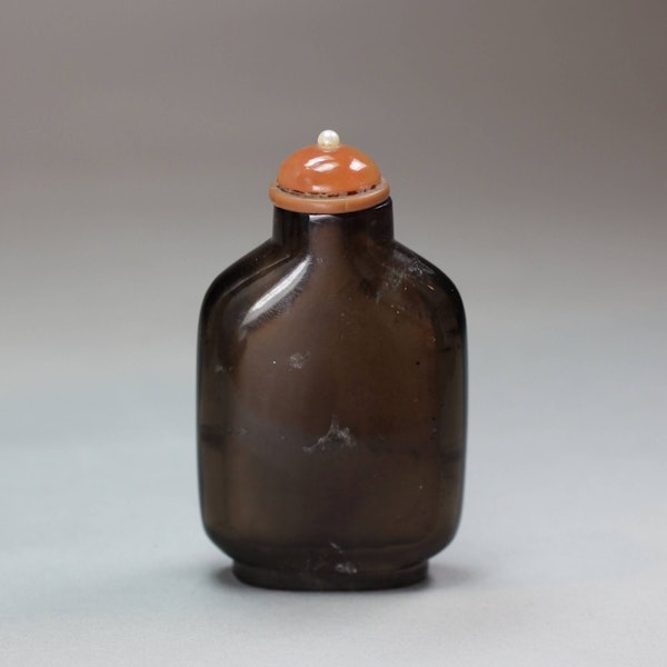 Small hardstone snuff bottle - image 1