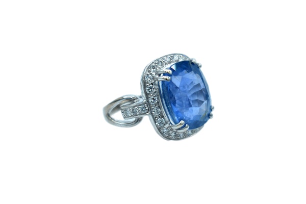 Sapphire & Diamond Ring (11,55ct) - image 3