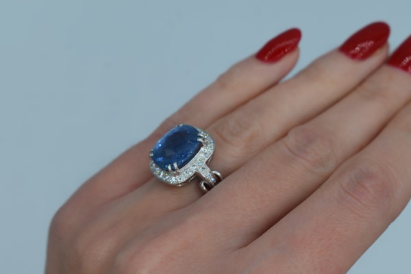 Sapphire & Diamond Ring (11,55ct) - image 1