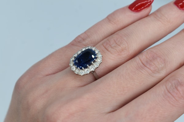 Sapphire & Diamond Cluster Ring - image 2