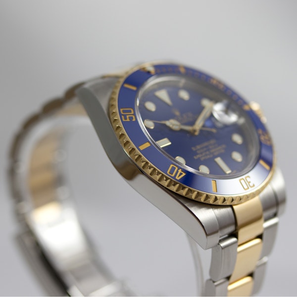 Rolex Submariner Date | Ref 116613 LB | Ceramic | Steel and Gold | Circa 2008 - image 3