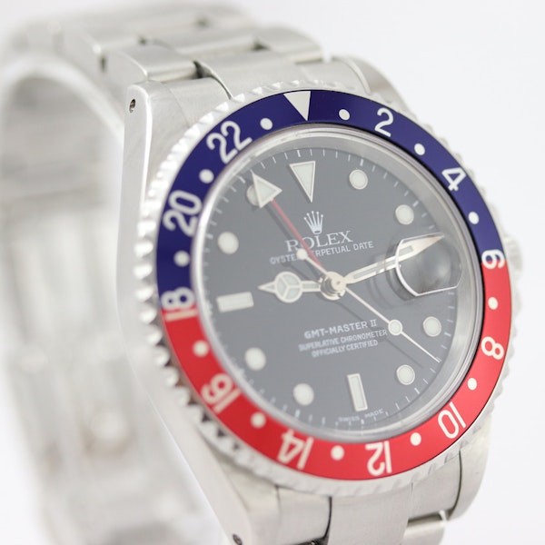 Rolex GMT-Master II | Pepsi Bezel | Ref 16710 | Box and Papers | Circa 2000 - image 2