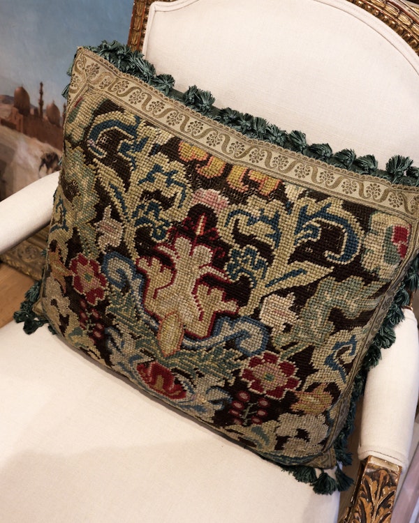 An exceptional panel of fine English Silk & Wool Needlepoint. Circa 1740. Presented as a cushion, with later backing & Trim. - image 4