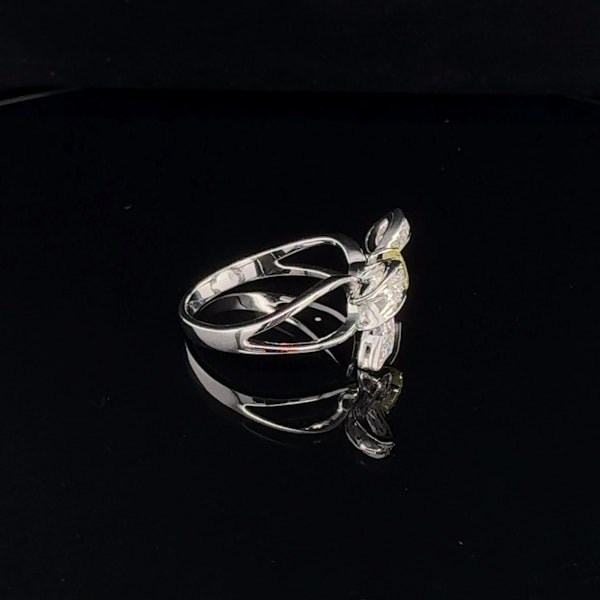 Yellow diamond bow rings - image 7