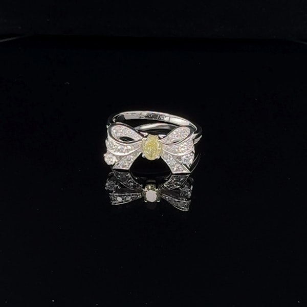 Yellow diamond bow rings - image 3