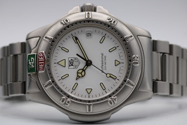 Tag Heuer 4000 Series WF1112-0 - image 8