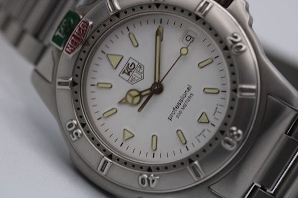 Tag Heuer 4000 Series WF1112-0 - image 13