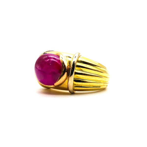 Vintage Boucheron Jaipur Burma Star Ruby and Gold Ring, Circa 1990 - image 3