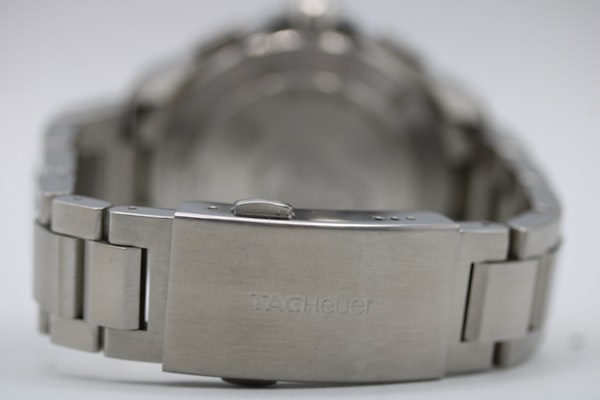 TAG Heuer Aquaracer 300M CAY1110.BA0925 - image 8