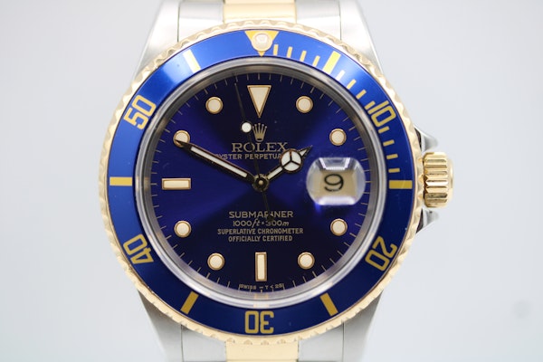 Rolex Submariner Date  1990 Box and Papers - image 3