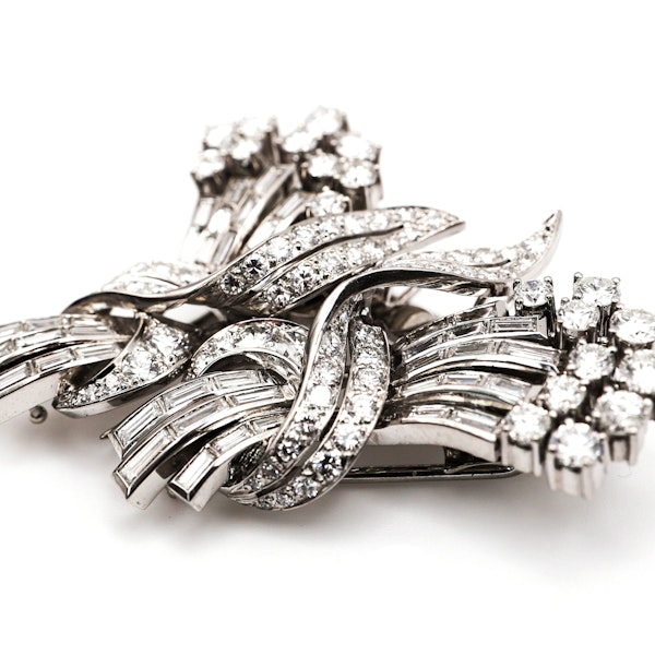 Vintage Diamond and Platinum Double Clip Brooch, Circa 1940 - image 2