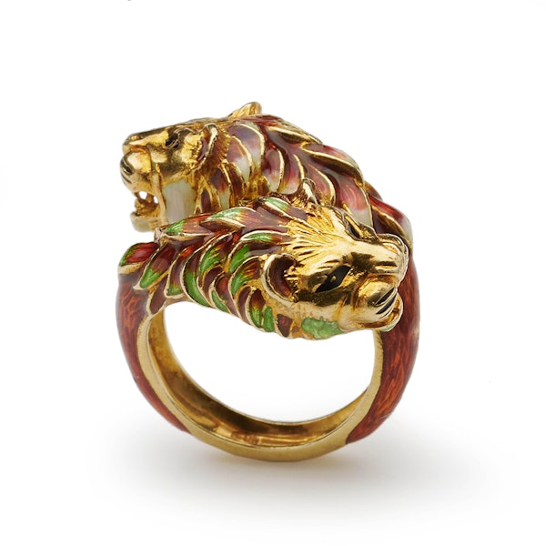 Vintage Enamel and Gold Double Lion Head Ring by Zolatas, Circa 1980 - image 5