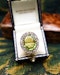 A very fine 18 carat Yellow Gold (tested), Silver tipped Peridot and Rose Cut Diamond Cluster Ring. Circa 1900. - image 5