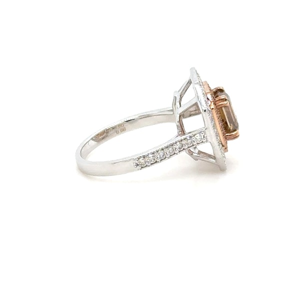 Champagne Brown diamond ring - image 3