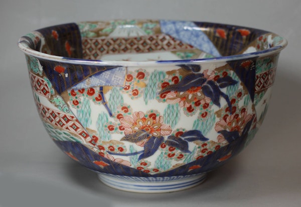 Japanese Imari bowl, 19th century - image 1