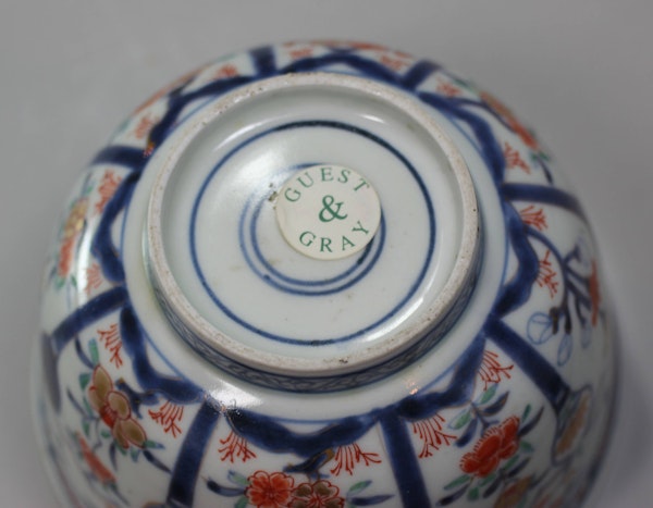 Small Japanese Arita Imari bowl, c.1700 - image 3