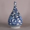 Japanese blue and white pear-shaped vase, Edo Period - image 1