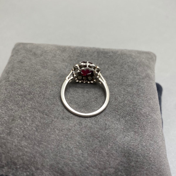 Ruby Diamond Ring in Platinum date circa 1940, SHAPIRO & Co since1979 - image 2