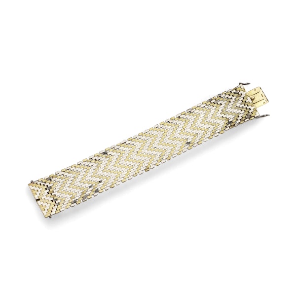 Van Cleef & Arpels 18kt Yellow and White Gold Bracelet. - image 3