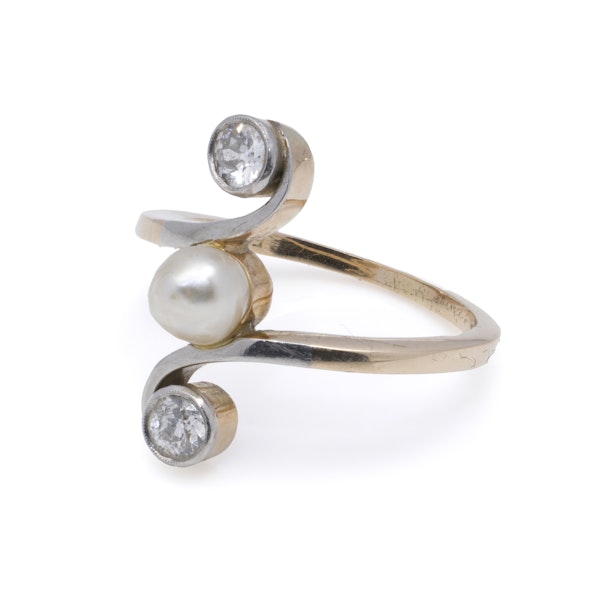 Antique Edwardian Gold Ring with pearl - image 3