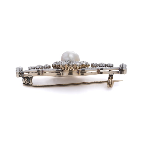 Antique Edwardian 18K Gold and Platinum Brooch with Natural Pearl and Diamonds - image 4