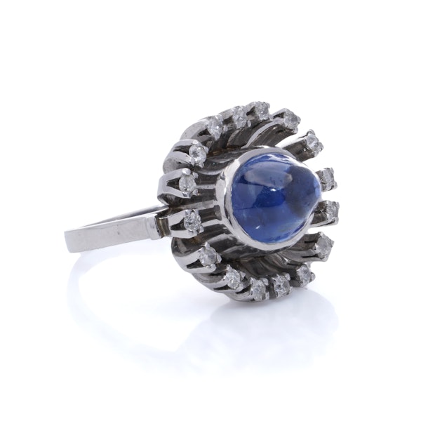 Vintage Cabochon Blue Sapphire and Diamond Ring - image 7