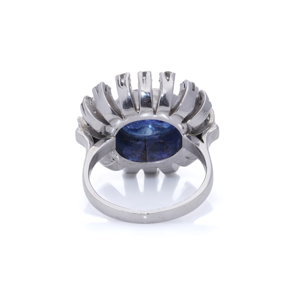 Vintage Cabochon Blue Sapphire and Diamond Ring - image 4