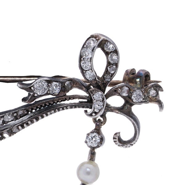 Antique Edwardian 9kt Gold and Silver Diamond and Pearl Brooch - image 5