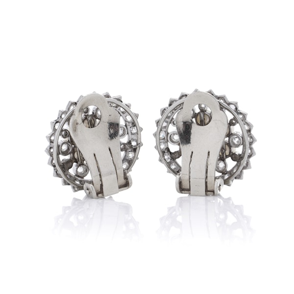 Antique Art Deco Platinum Ladies Clip-On Earrings with diamonds and pearls - image 4