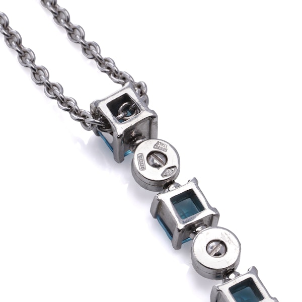 Bvlgari 18kt White Gold Aquamarine and Diamond Lucea Pendant necklace - image 7