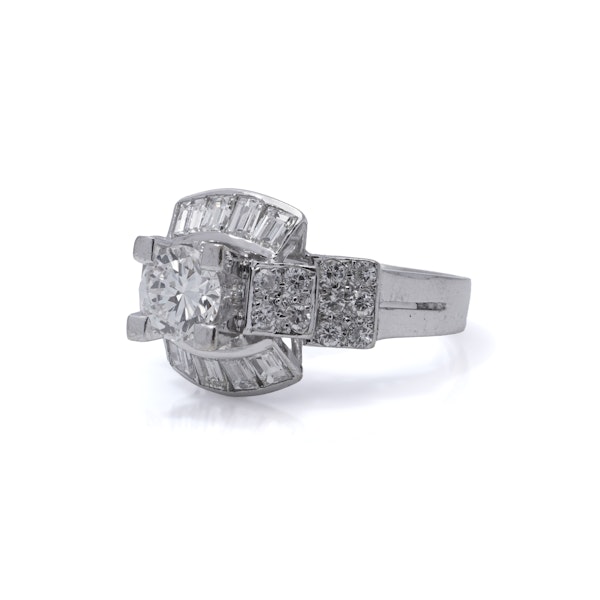 18kt White Gold Diamond Ring - image 5