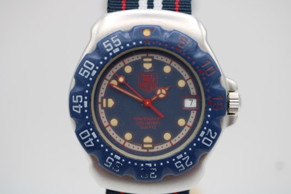 Tag Heuer Formula 1 WA1210 - image 2