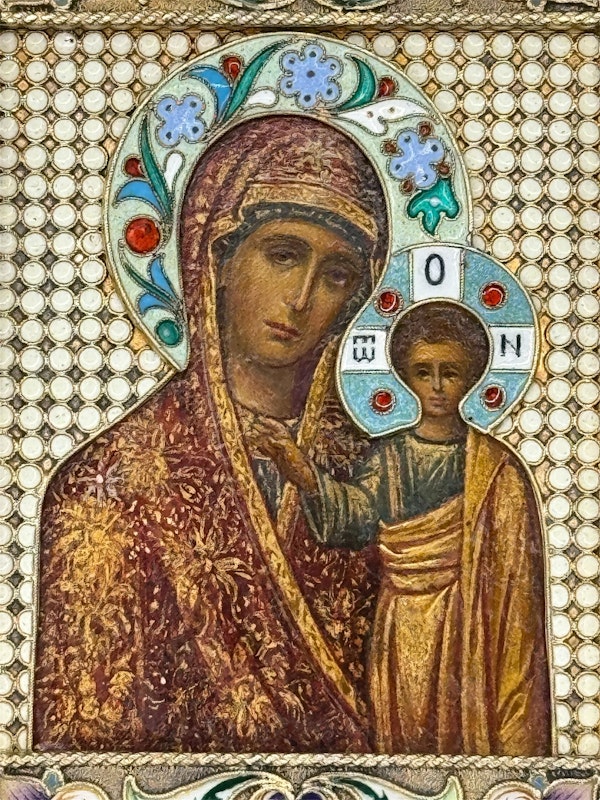 19th century Russian icon of 'Mother of God of Kazan' in silver gilt and shaded cloisonné enamel oklad, by Pavel Ovchinnikov, Moscow, 1890s - image 2