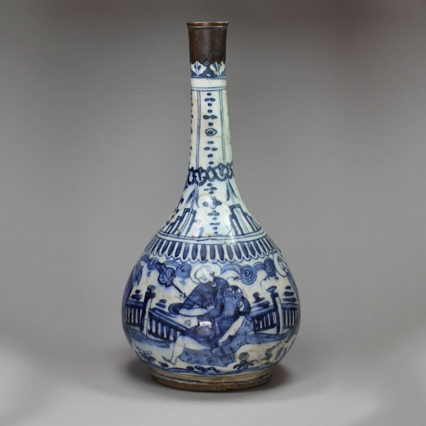 Safavid blue and white bottle vase, Ardabil, circa 1670 - image 1