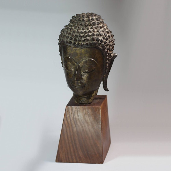 Thai Bronze head of Buddha Gautama Sakyamuni, 16th century - image 1