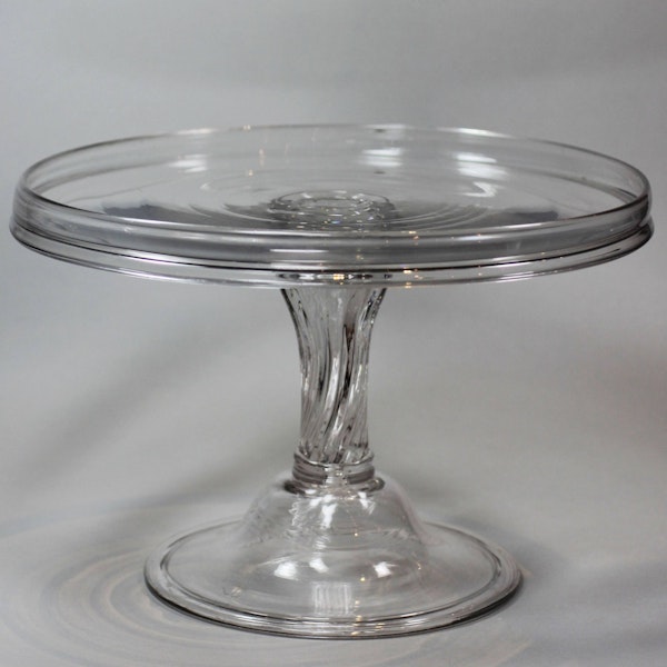 Glass tazza, 18th century - image 3