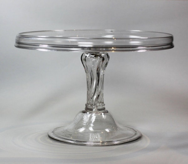 Glass tazza, 18th century - image 1