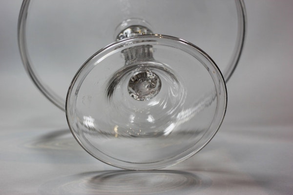 Glass tazza, 18th century - image 2