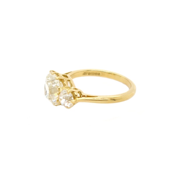 New Edwardian Style Three Stone Diamond and Gold Ring 2.00ct J SI1 - image 5