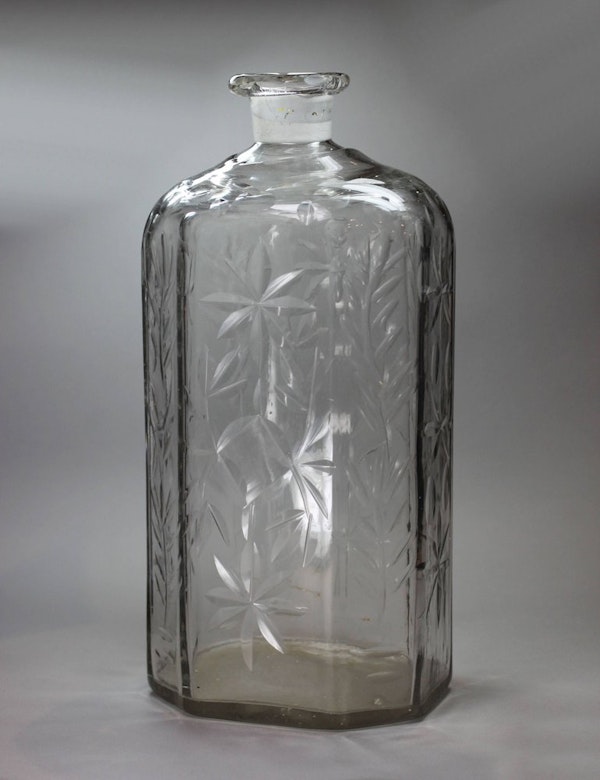 Spanish engraved glass decanter, c.1740 - image 1