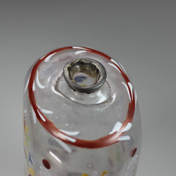 Bohemian glass flask, mid 18th century - image 2