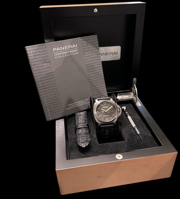 PANERAI LUMINOR MARINA 1950 3 DAYS - image 5