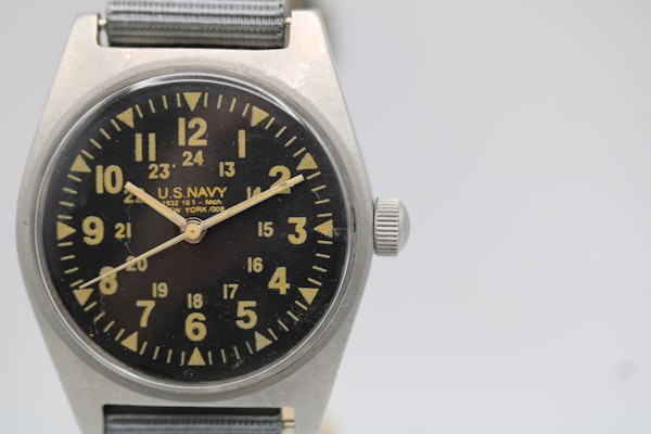 Vietnam US Navy Wristwatch - image 7